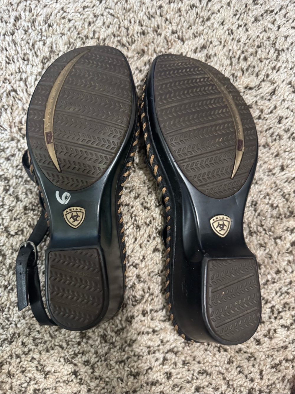 Ariat Black Leather Cross‑Strap Sandals with Brown Insole - Picture 3 of 7